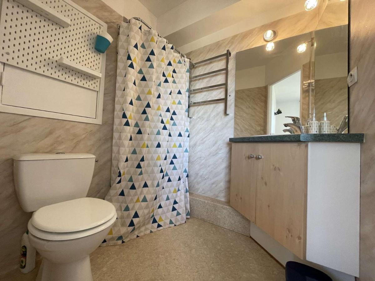 2 Pieces, Piscine, Balcon, Parking, Proche - La Rochelle - Fr-1-246-529 Apartment