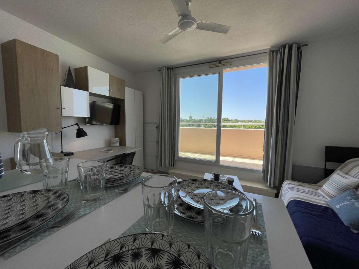 2 Pieces, Piscine, Balcon, Parking, Proche - La Rochelle - Fr-1-246-529 La Rochelle (Charente-Maritime)