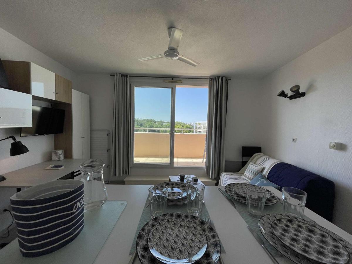 2 Pieces, Piscine, Balcon, Parking, Proche - La Rochelle - Fr-1-246-529 La Rochelle (Charente-Maritime)